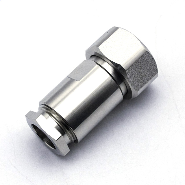 4.3/10 Male Straight Connector Clamp For RG213 Cable(4.3/10-J213)